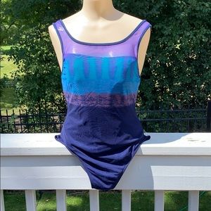 Jag One Piece Swimsuit Size12 EUC Wireless Bra